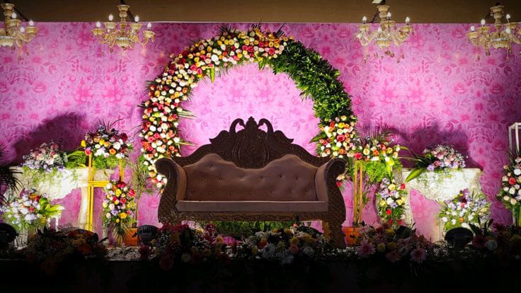 Pink Arch Decor